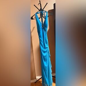 Elegant Blue Evening Gown